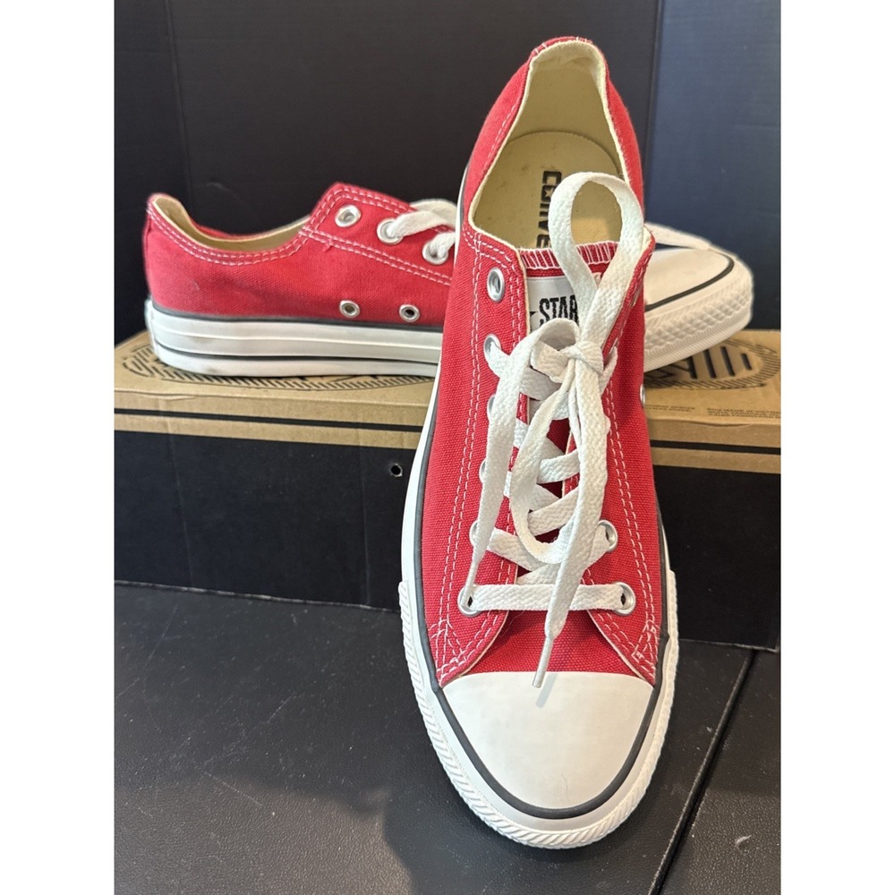 Converse All Star Chuck Taylor Womens 10 Mens‎ 8 Canvas Low Top Red Sneakers NEW
